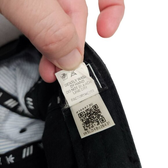 Adidas Men's Black Dad Hat Adjustable Strap & Logo Classic Retro Fading - Picture 5 of 8